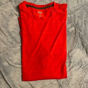 Red DSG (Dick’s Sporting Good’s Brand) Men’s Small Athletic Shirt MAKE AN OFFER